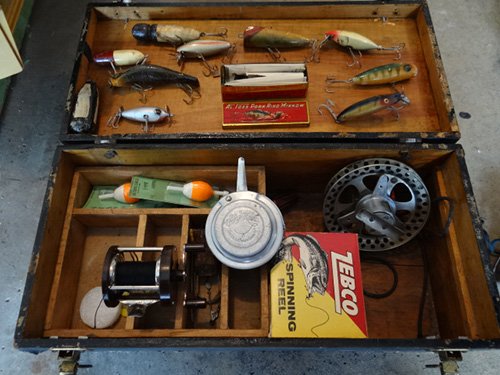 Property photo 132 - Personal Property Auction, Furniture, Glassware, Pictures, Kitchen Appliances, Household, Fishing Gear, Vintage Cameras, Electronics, Toys, Games